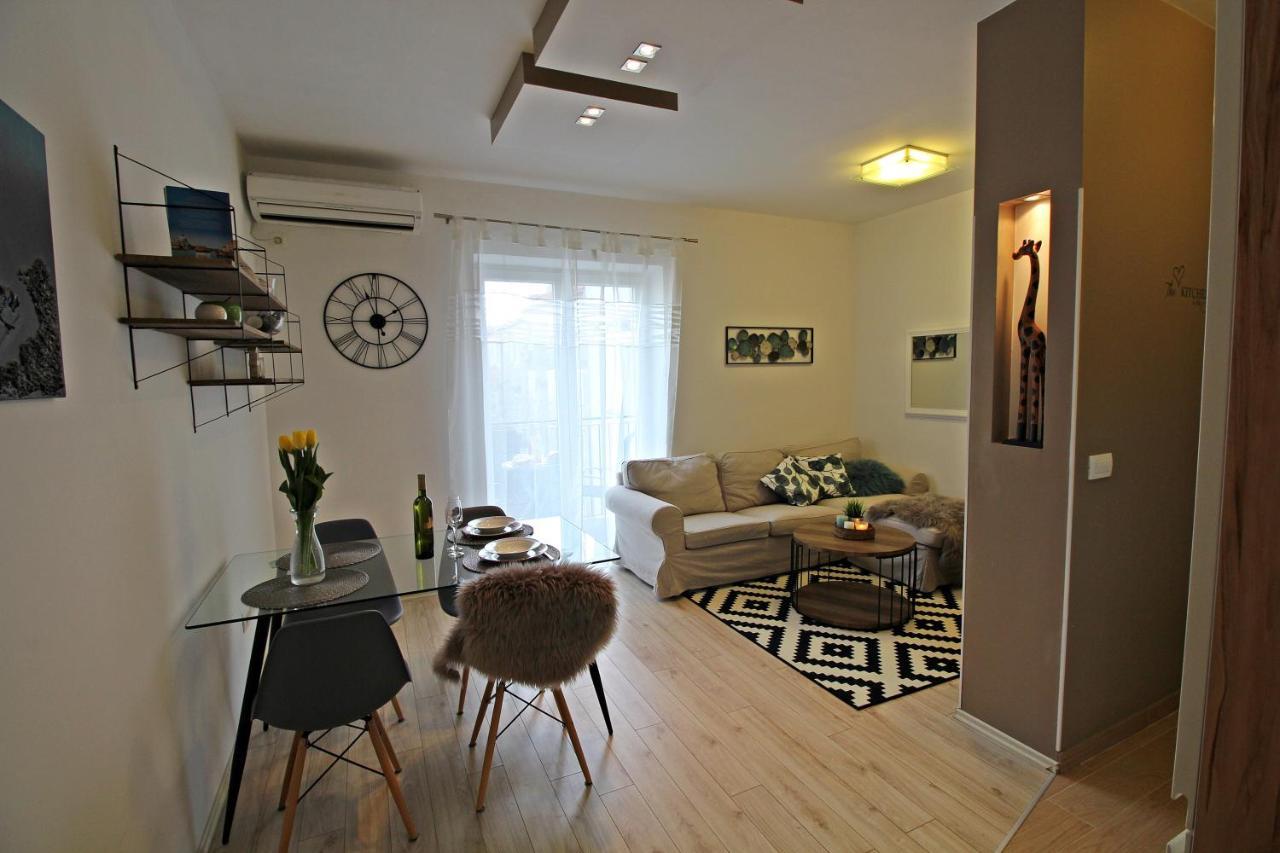 Cozy Dreams Apartment Zara Esterno foto