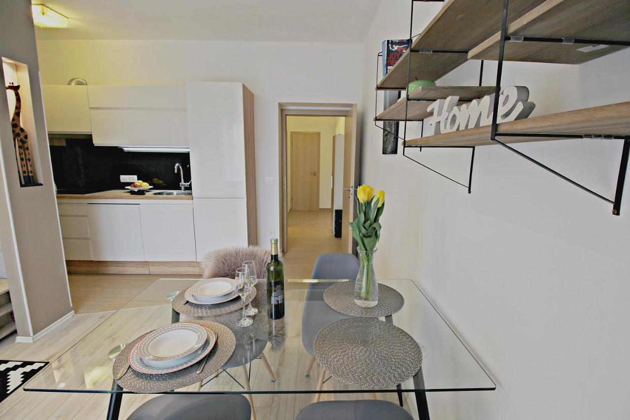 Cozy Dreams Apartment Zara Esterno foto